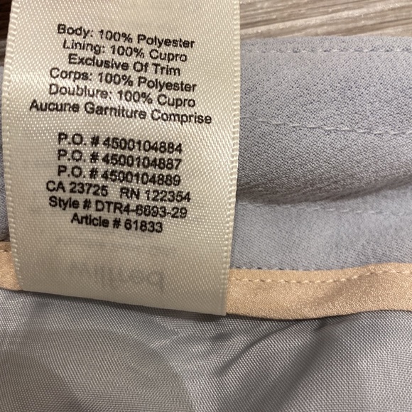 Wilfred Aritzia Shorts Size 4 - Picture 4 of 4